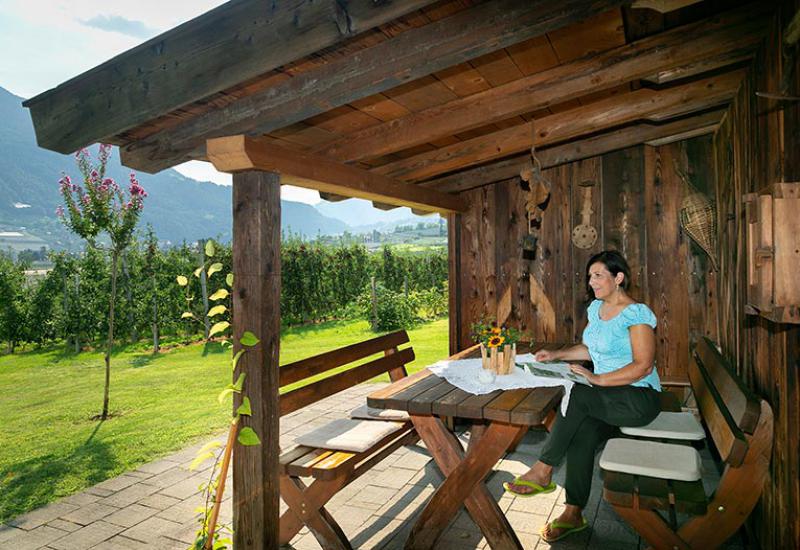 gemütliche Sitzecke im Garten