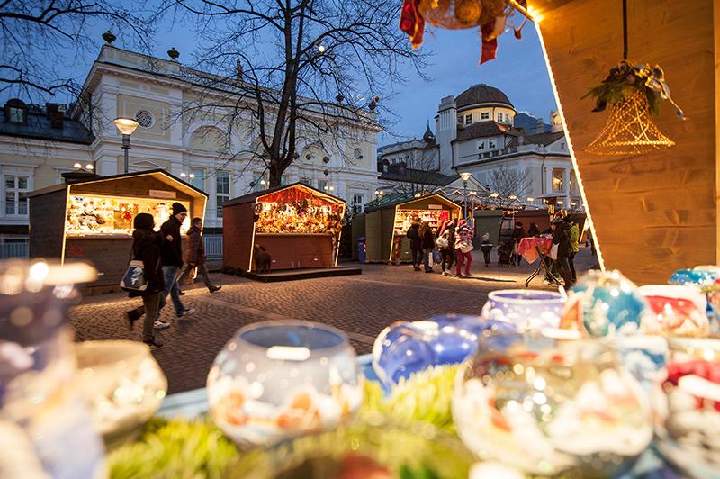 craftsmanship on the Meraner Christkindlmarkt