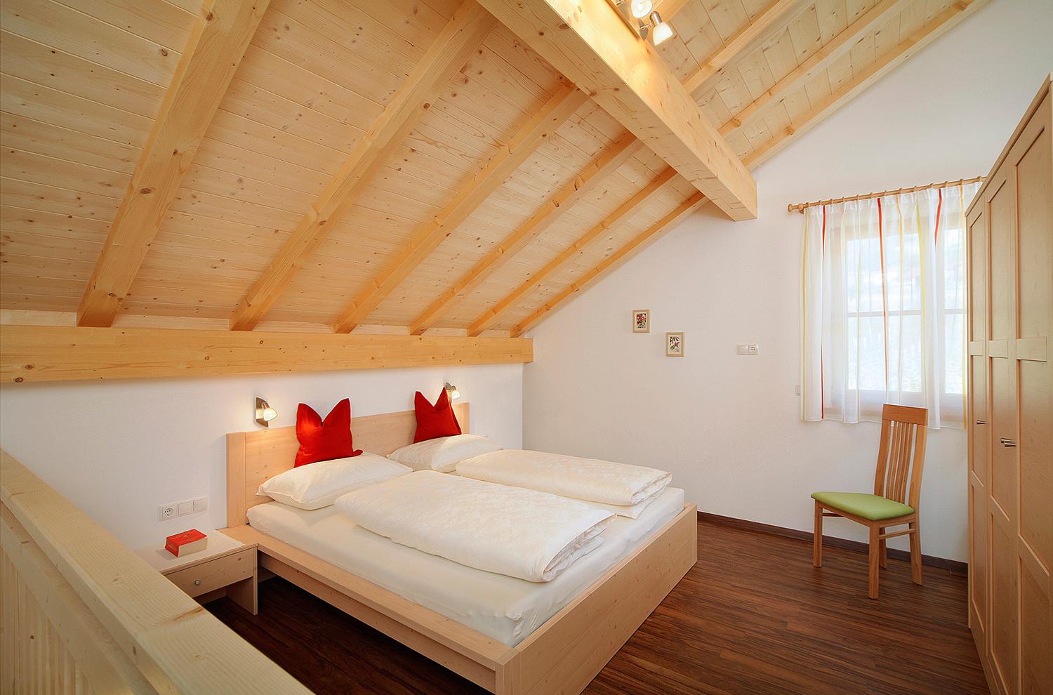 Schlafzimmern mit Doppelbett